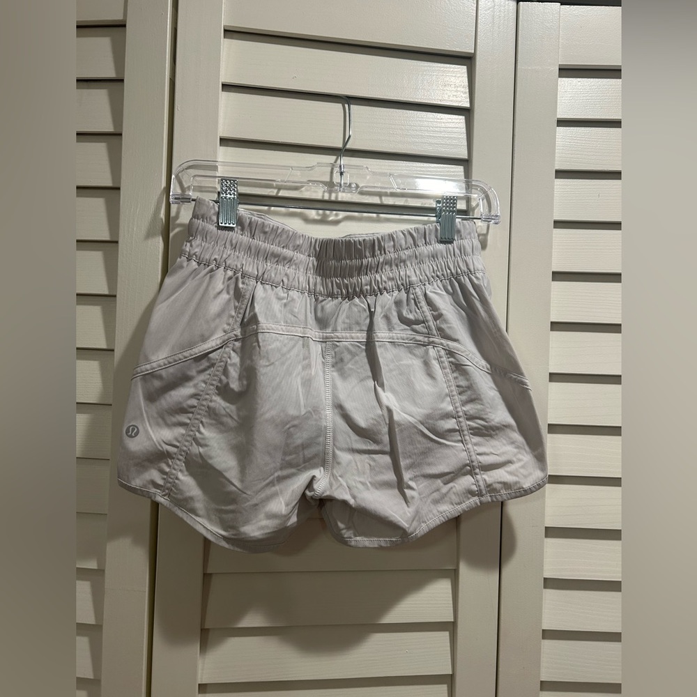 Lululemon Tracker Shorts V 4” - image 3